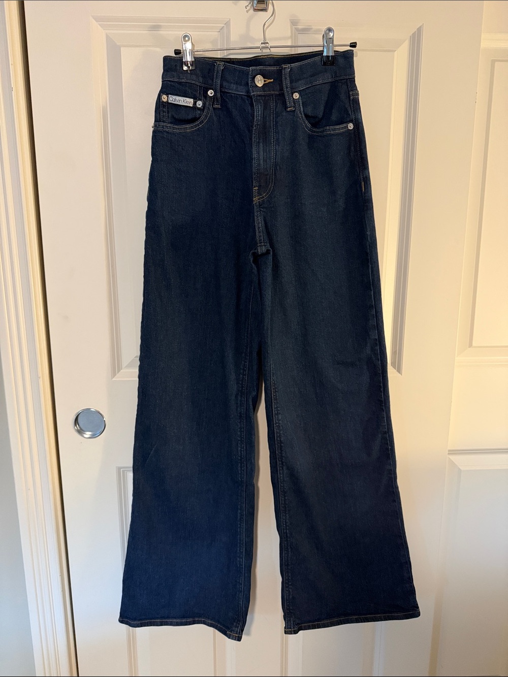Calvin Klein Women’s Ultra High Wide Leg  Dark Blue Jeans size 26 RG